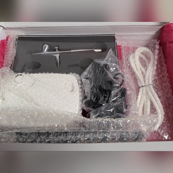 Aeroblend Airbrush Makeup Personal Starter Kit - Picture 4 of 15